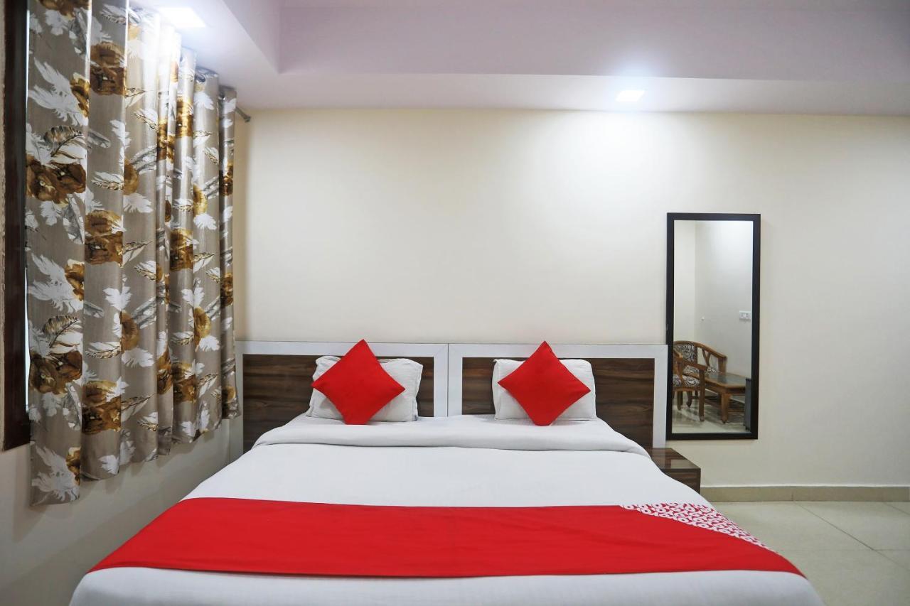 Hotel Rampal Palace نيودلهي المظهر الخارجي الصورة