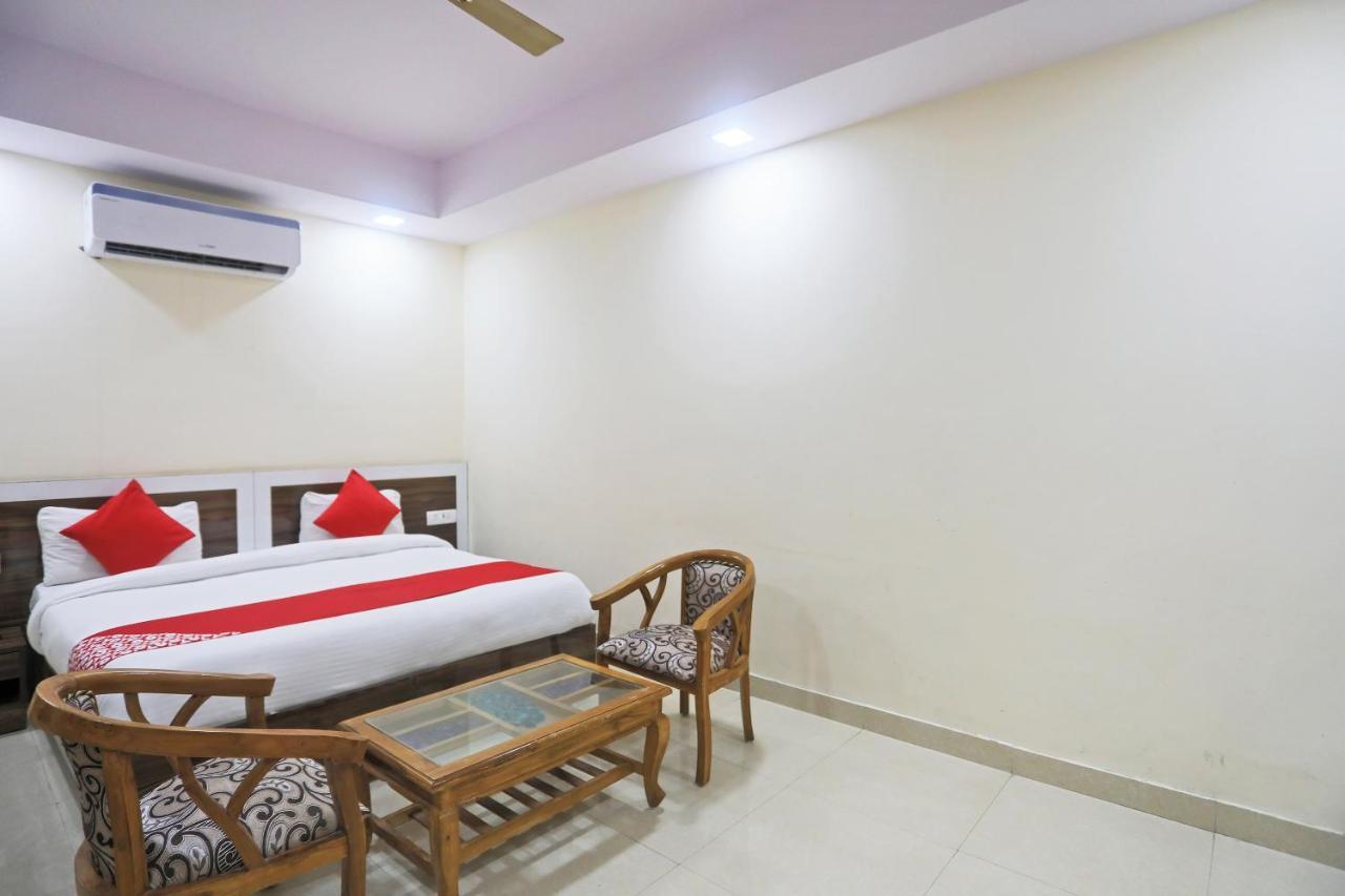 Hotel Rampal Palace نيودلهي المظهر الخارجي الصورة